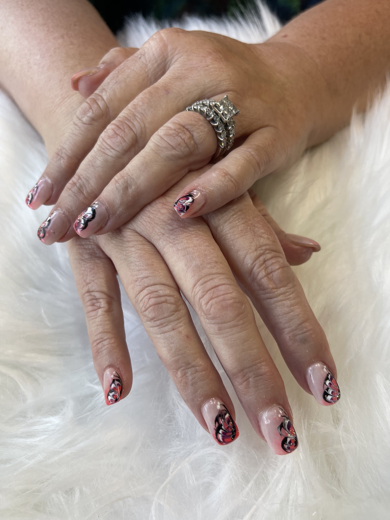 Le and Kevin nail suite 4 at the cornerstone Studio nail photo 4